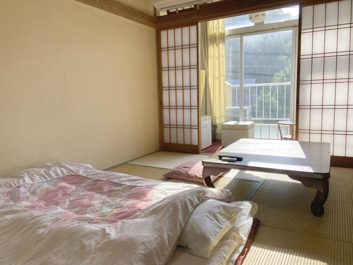 Yoshioka Ryokan Камогава Экстерьер фото